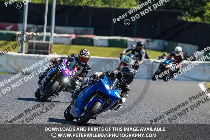 enduro digital images;event digital images;eventdigitalimages;mallory park;mallory park photographs;mallory park trackday;mallory park trackday photographs;no limits trackdays;peter wileman photography;racing digital images;trackday digital images;trackday photos